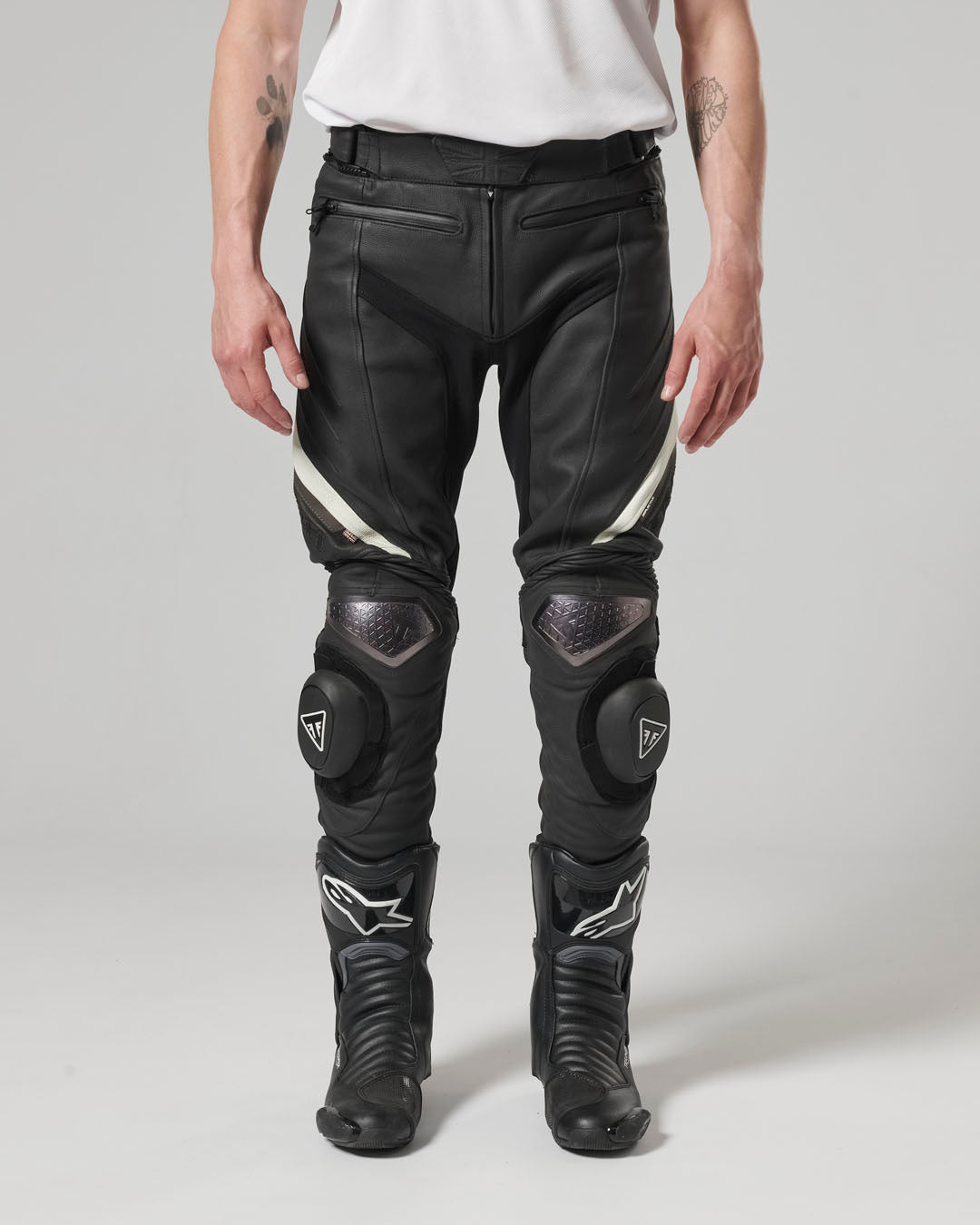 Triple Leather Jeans in Black - SS23