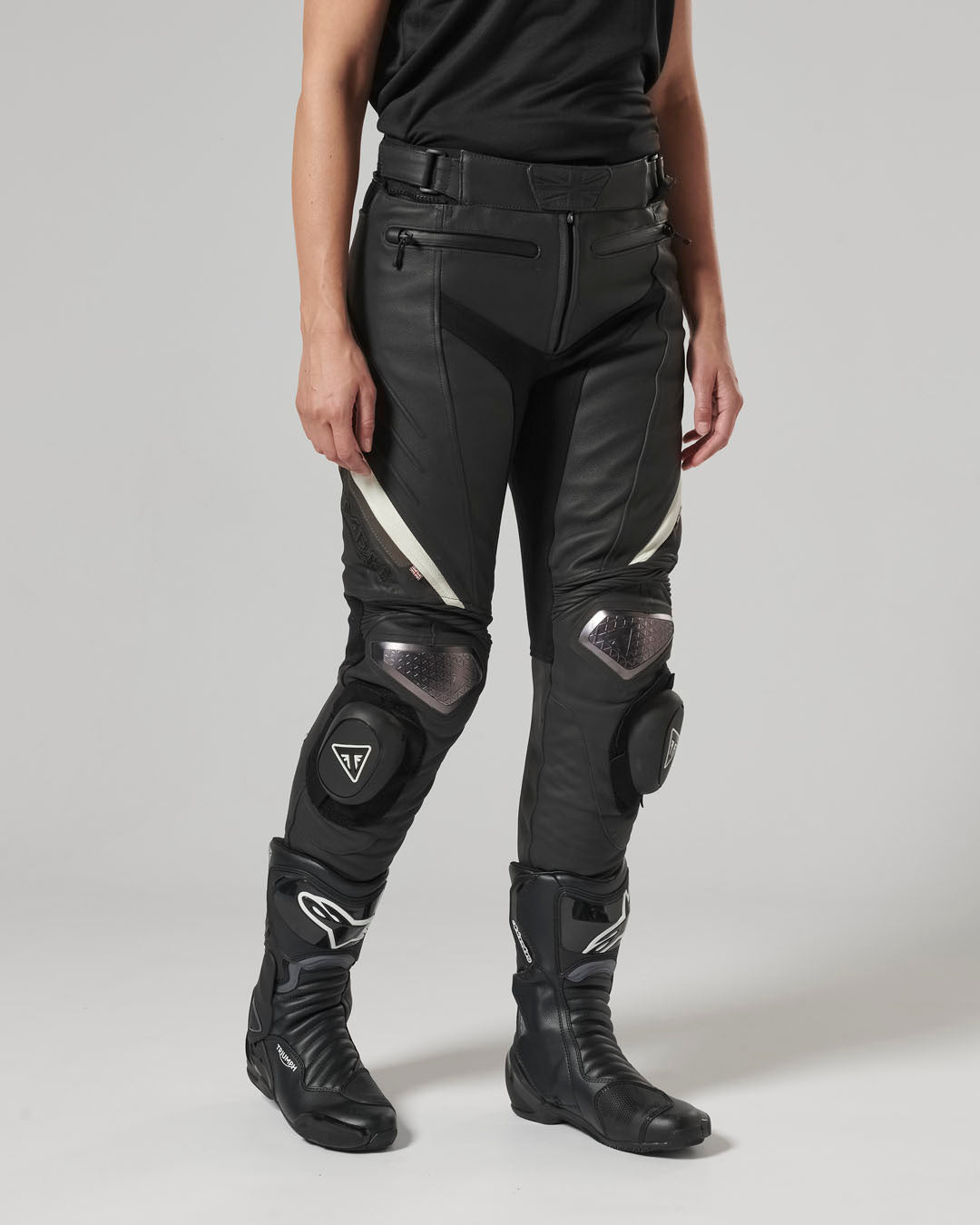 Triple Leather Jeans in Black - SS23