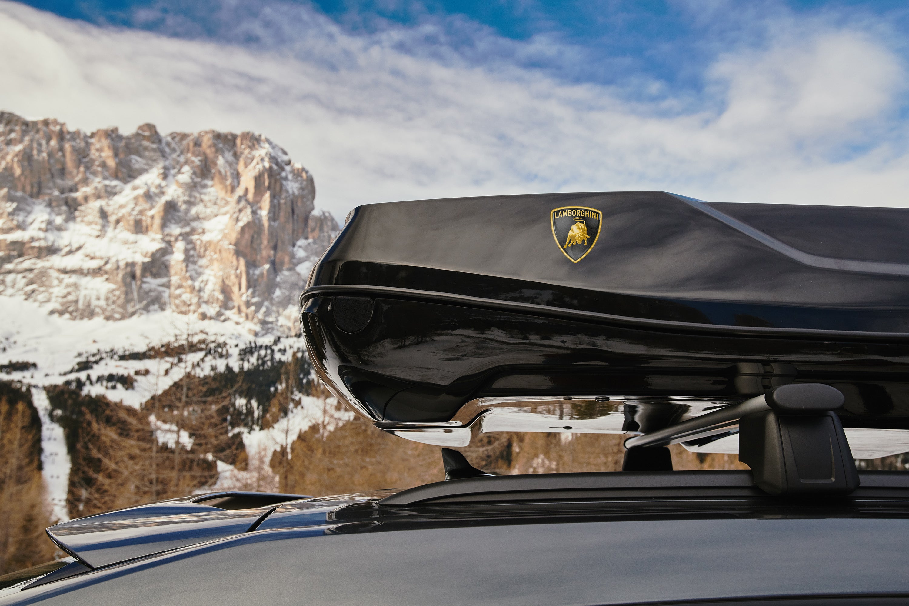 Lamborghini Urus Roof Box – Grange Shop - Main Image