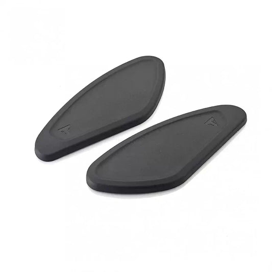 ROCKET 3 WALL Rubber Knee Pads - Triumph Motorcycles at Grange Motors Accessory Shop