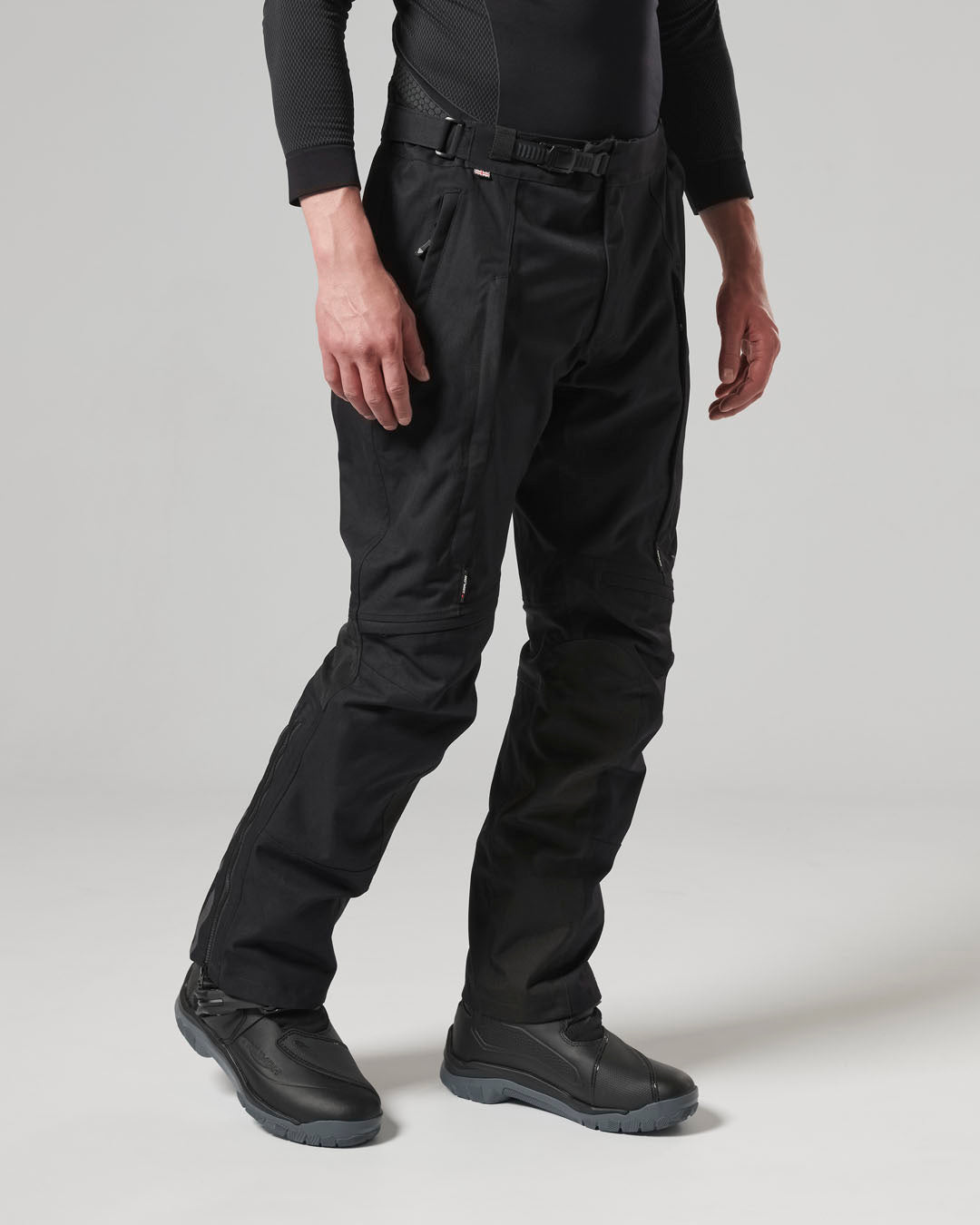 Intrepid Airflow Jeans in Black
