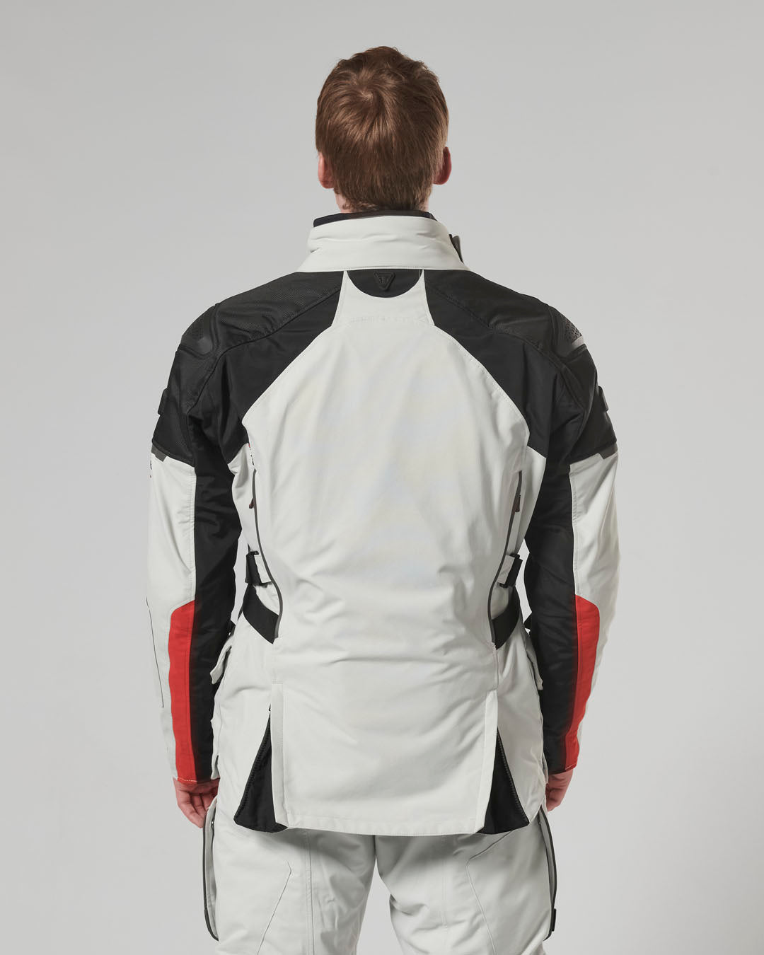 Alder GORE-TEX® Lite Jacket in Grey - SS23