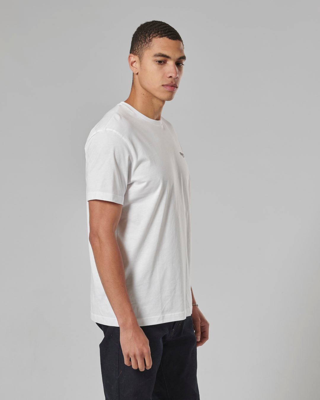 Earling Tee in White