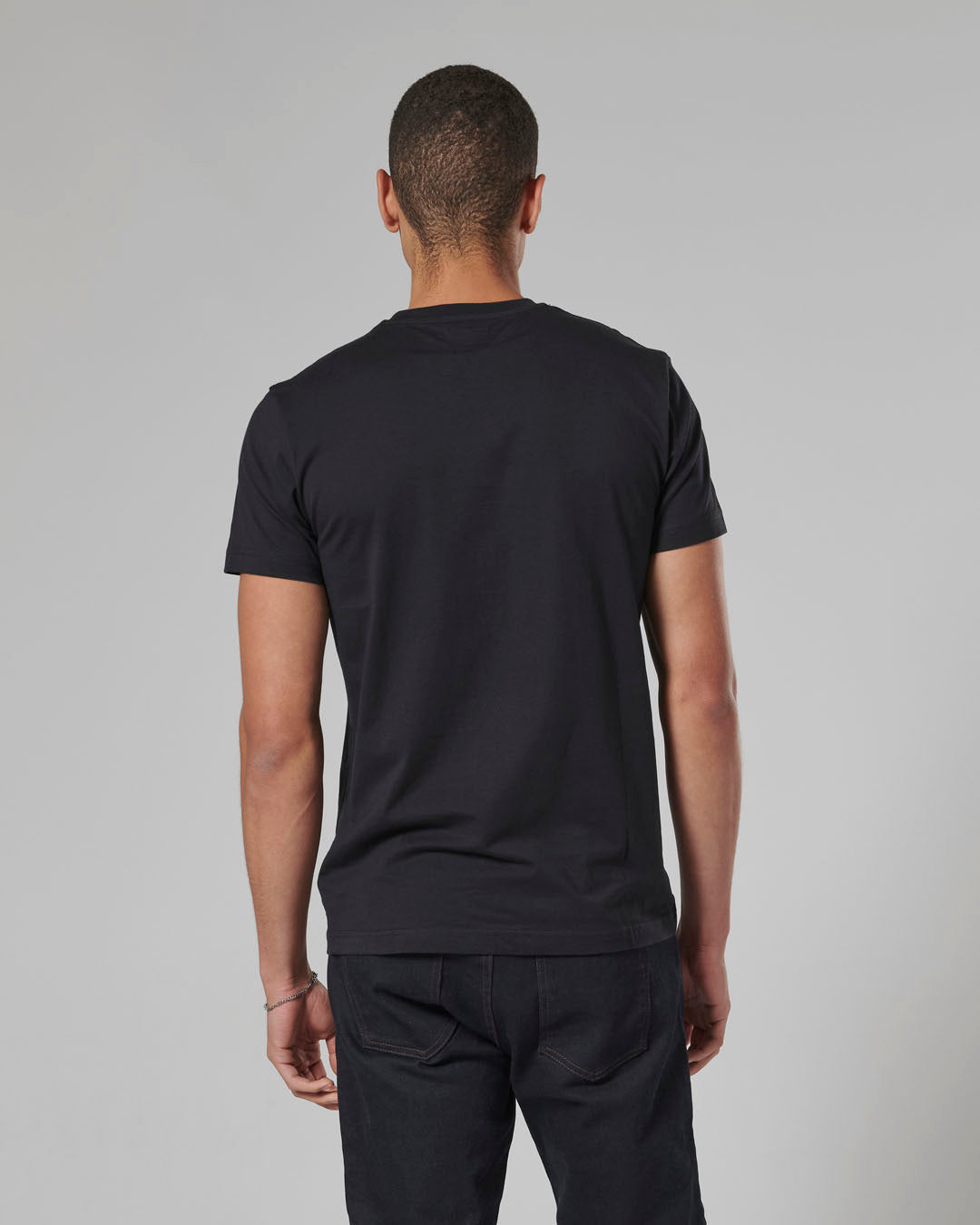 Castle Tee in Black