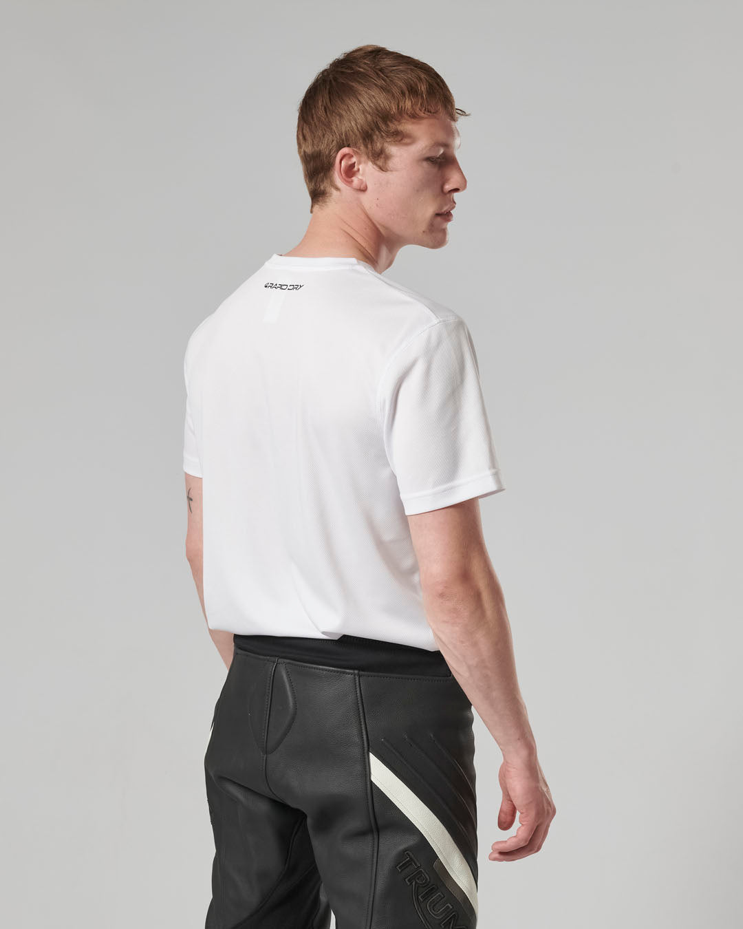 MTSS24100 - RAPID S/SLV TEE WHITE-L - Genuine Triumph Motorcycle Product