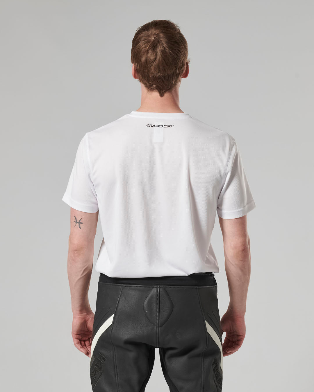 MTSS24100 - RAPID S/SLV TEE WHITE-L - Genuine Triumph Motorcycle Product