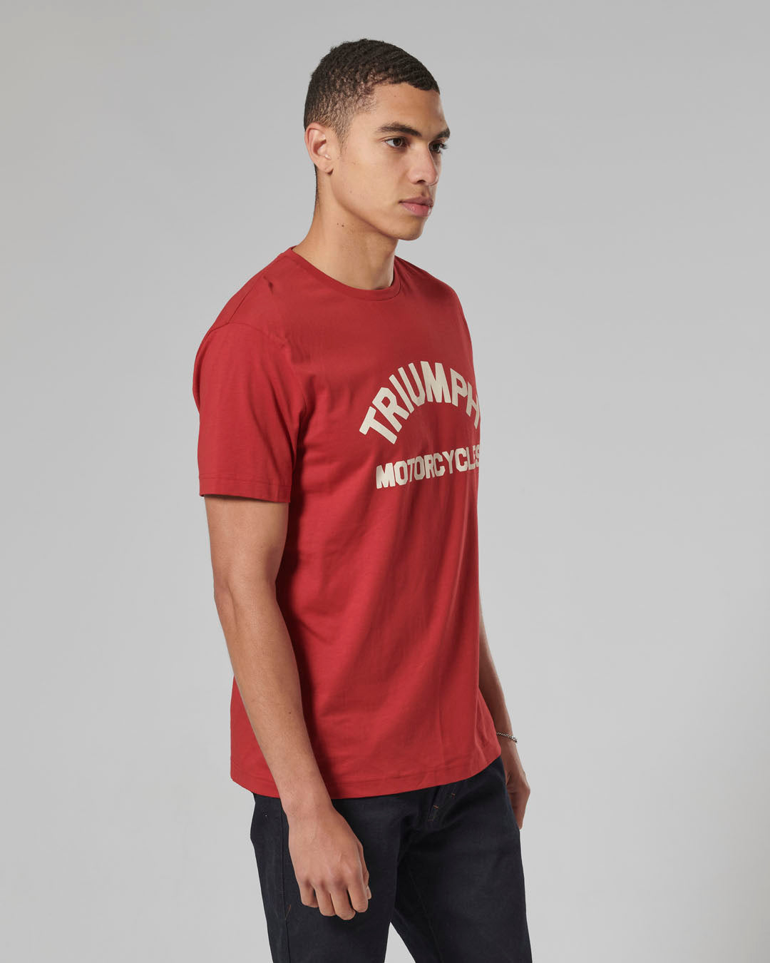 MTSS24105 - CARTMEL TEE-RED/BONE-L - Genuine Triumph Motorcycle Product