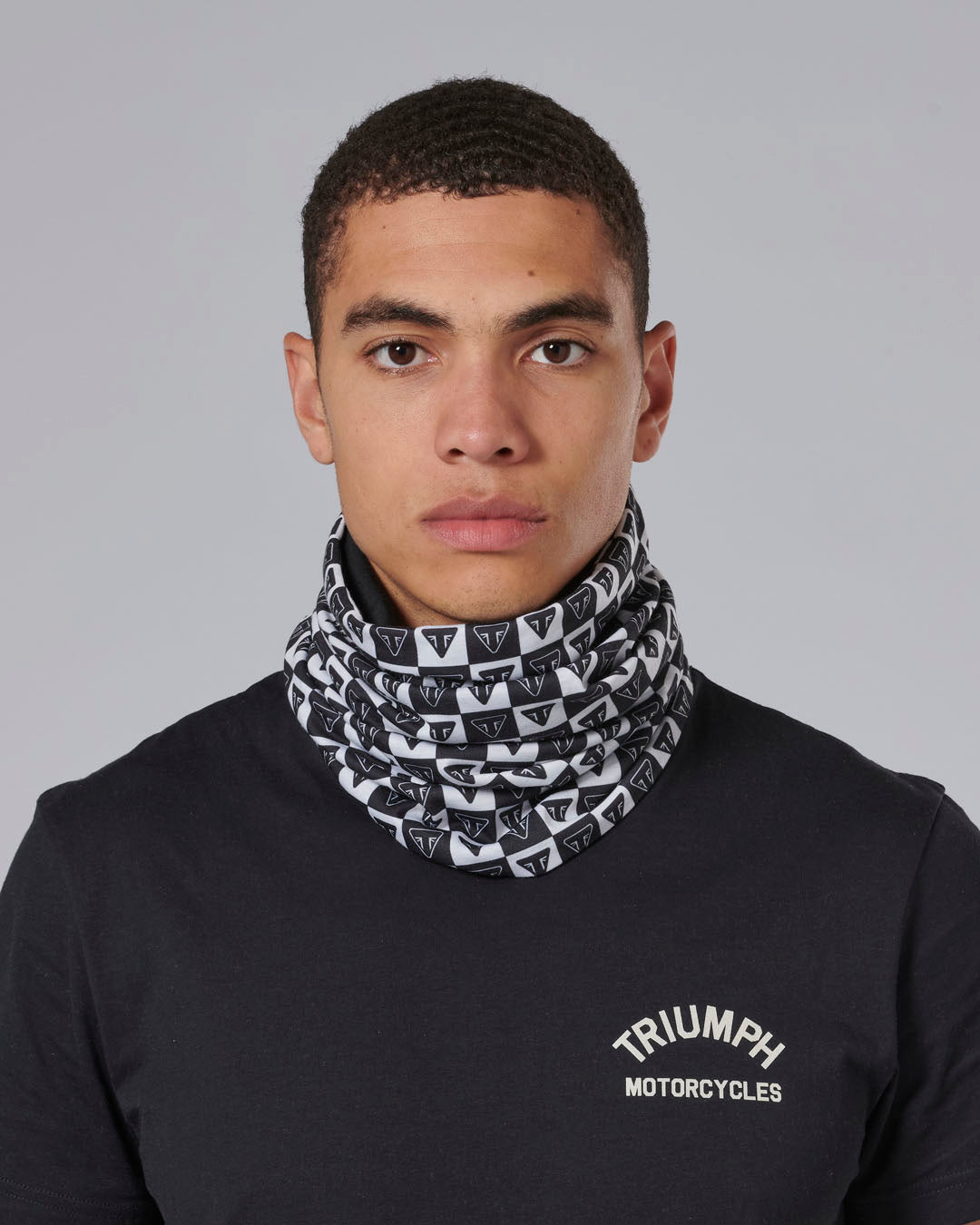Prix Neck Tube in Black and White