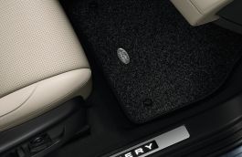 Discovery Sport - Luxury Carpet Mat Set - Ebony, RHD, Automatic, 20MY onwards