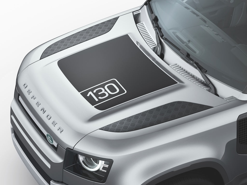 Land Rover Defender - Matte Black Bonnet Decal