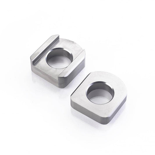 BONNEVILLE Rear Wheel Adjuster Kit Grey - Triumph Motorcycles at Grange Motors Accessory Shop