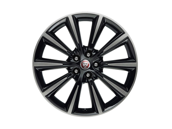 19" Style 1026, Diamond Turned with Gloss Black contrast, rear
