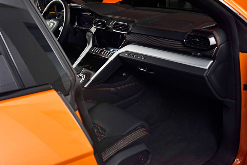 Lamborghini Urus Interior Carbon Fibre Kit